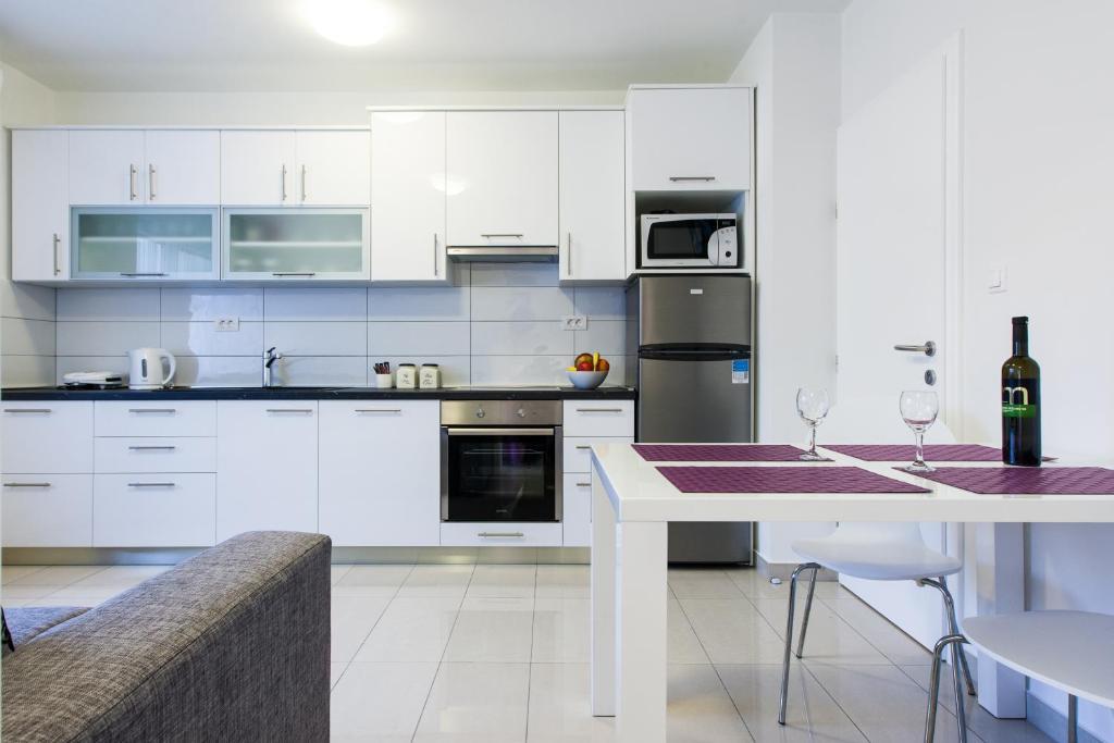 Apartment Kalelarga *